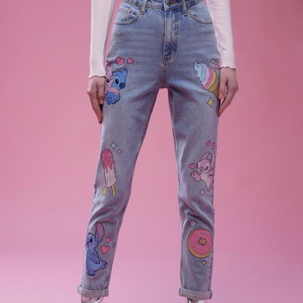Her Universe Disney Lilo & Stitch Angel Sweets Mom Jeans Hot Topic